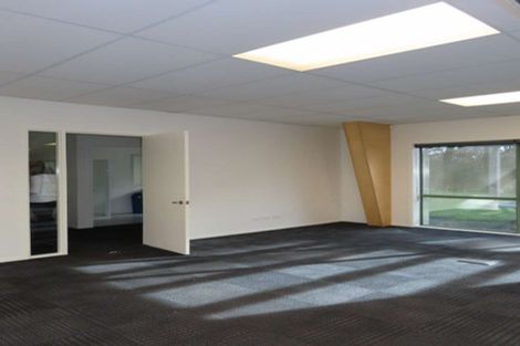 Photo of property in 184 Johns Road, Northwood, Christchurch, 8051