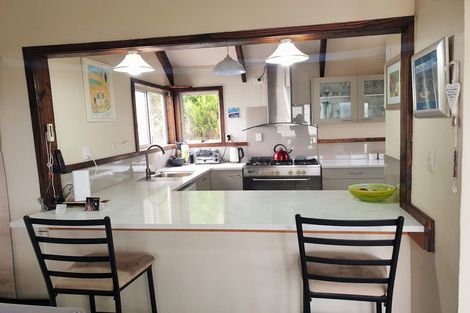 Photo of property in 72 Mountain Road, Western Heights, Rotorua, 3015