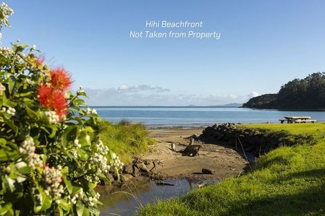 Photo of property in 14 Whitecaps Place, Hihi, Mangonui, 0494