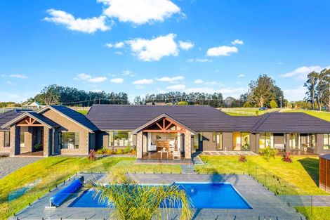 Photo of property in 1 Kaituhi Lane, Coatesville, 0793