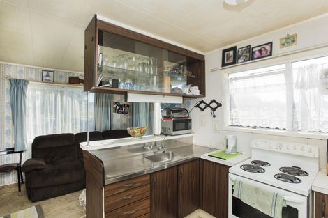 Photo of property in 10 Solander Street, Tolaga Bay, 4077