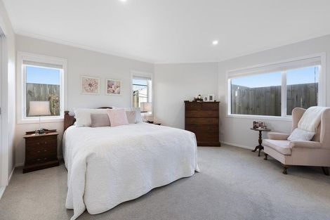 Photo of property in 18 Roka Street, Bell Block, New Plymouth, 4312