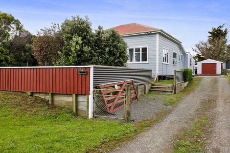 Photo of property in 6 Egmont Street, Normanby, Hawera, 4614