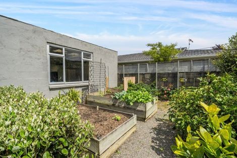 Photo of property in 4 Palmer Crescent, Silverstream, Upper Hutt, 5019