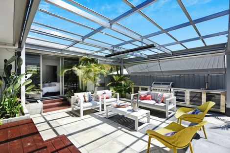 Photo of property in 5 Tussock Place, Stoke, Nelson, 7011