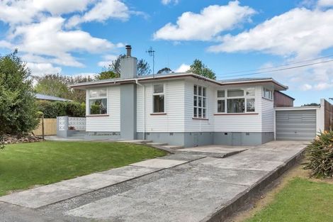 Photo of property in 99 Onerahi Road, Onerahi, Whangarei, 0110