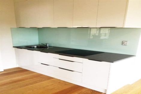 Photo of property in 10 Tinaku Road, Flat Bush, Auckland, 2019