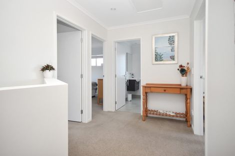 Photo of property in 37 Maylee Crescent, Gulf Harbour, Whangaparaoa, 0930