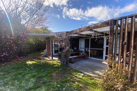 Photo of property in 77 Garreg Road, Bryndwr, Christchurch, 8052