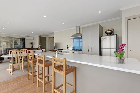 Photo of property in 11a Chestnut Grove, Maungaraki, Lower Hutt, 5010