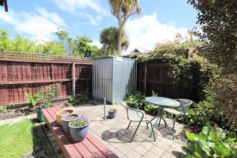 Photo of property in 7 Karnak Crescent, Russley, Christchurch, 8042
