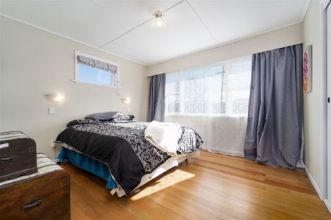 Photo of property in 53 Fergusson Street, Solway, Masterton, 5810