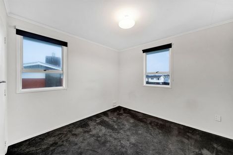Photo of property in 16 Oleander Place, Bell Block, New Plymouth, 4312