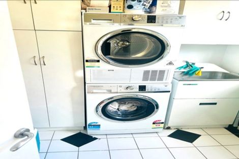 Photo of property in 97a Ellice Street, Mount Victoria, Wellington, 6011