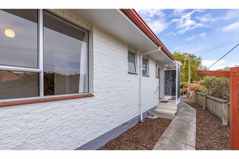 Photo of property in 2/120 Saint James Avenue, Papanui, Christchurch, 8053