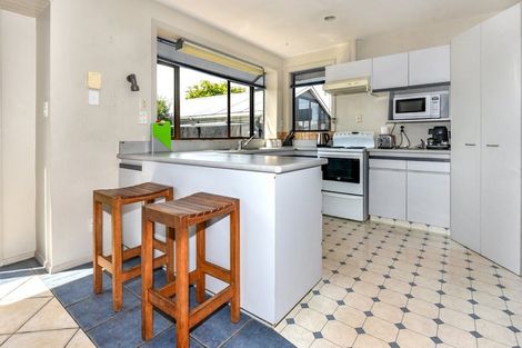 Photo of property in 65 Farquhars Road, Redwood, Christchurch, 8051