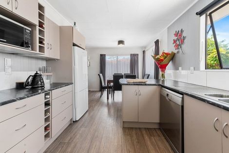 Photo of property in 42 Barnard Road, Fairy Springs, Rotorua, 3015