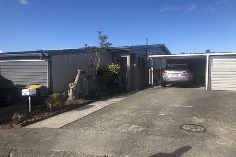 Photo of property in 15b Lenox Grove, Johnsonville, Wellington, 6037