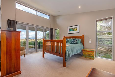 Photo of property in 38 Oram Drive, Turitea, Palmerston North, 4472