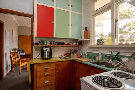 Photo of property in 35 Branxholm Street, Roxburgh, 9500