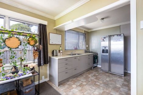 Photo of property in 42 Doralto Road, Frankleigh Park, New Plymouth, 4310