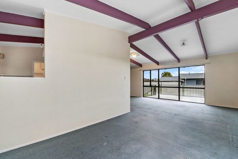 Photo of property in 17 Cypress Place, Owhata, Rotorua, 3010