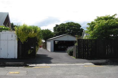 Photo of property in 19 Flavell Street, Heathcote Valley, Christchurch, 8022