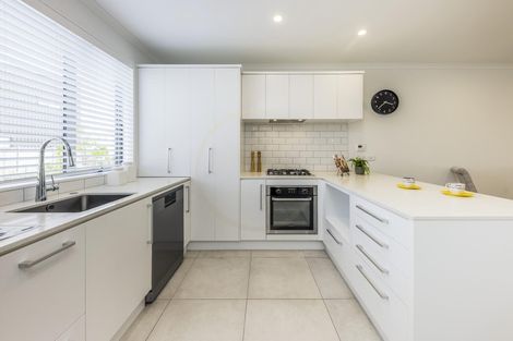 Photo of property in 5 Gallipoli Place, Flat Bush, Auckland, 2019