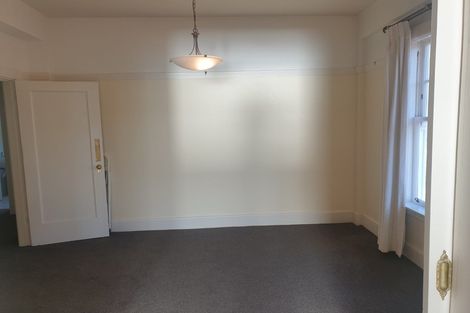 Photo of property in Inverleith Apartments, 5/306 Oriental Parade, Oriental Bay, Wellington, 6011