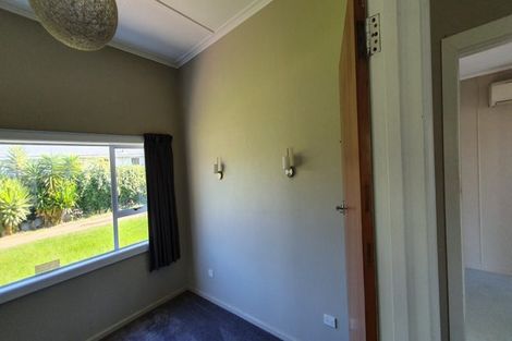 Photo of property in 1 Lyndhurst Street, Awapuni, Gisborne, 4010