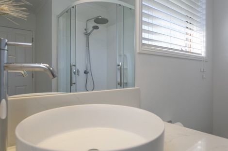 Photo of property in 14 Ernest Kemp Rise, Wharewaka, Taupo, 3330