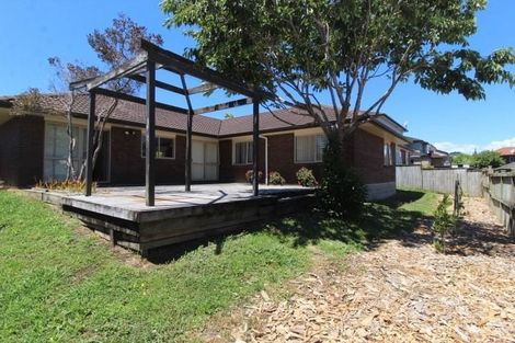 Photo of property in 129 Stancombe Road, Flat Bush, Auckland, 2016