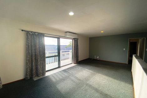 Photo of property in 14 Jean Place, Stanmore Bay, Whangaparaoa, 0932