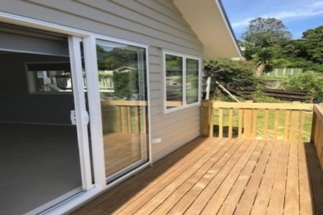 Photo of property in 20 Cypress Place, Sunnynook, Auckland, 0620