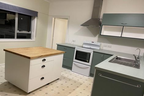 Photo of property in 44b Whiteley Street, Moturoa, New Plymouth, 4310