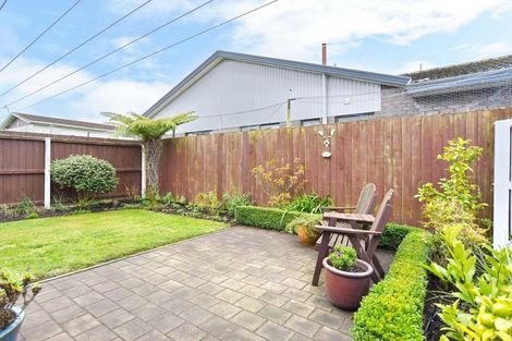 Photo of property in 2/1 Larkhill Place, Russley, Christchurch, 8042