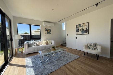 Photo of property in 4a Tainui Terrace, Mangere Bridge, Auckland, 2022