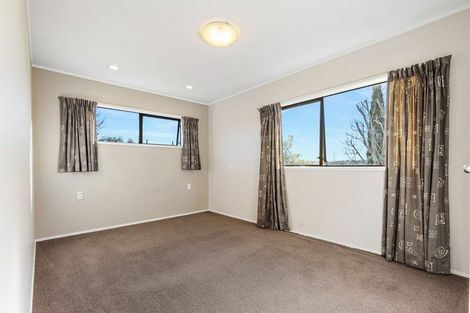 Photo of property in 24 Alton Avenue, Hillcrest, Auckland, 0627