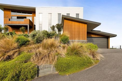 Photo of property in 16a Links Drive, Waiwhakaiho, New Plymouth, 4312