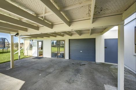 Photo of property in 61 Johns Road, Jervoistown, Napier, 4112