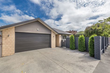 Photo of property in 78a Daniels Road, Redwood, Christchurch, 8051