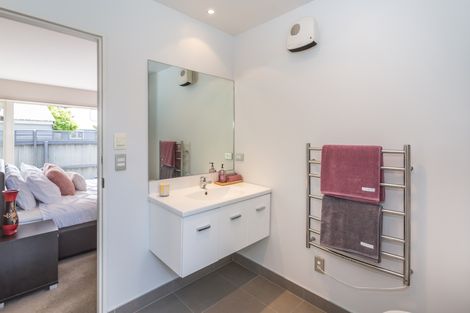 Photo of property in 78a Daniels Road, Redwood, Christchurch, 8051