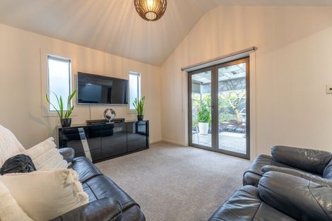 Photo of property in 1/120 Wai-iti Road, Highfield, Timaru, 7910