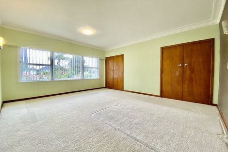 Photo of property in 55 Great South Road, Papatoetoe, Auckland, 2025