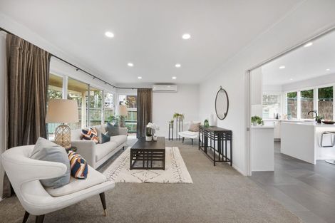 Photo of property in 9 Yacht Place, Bucklands Beach, Auckland, 2012