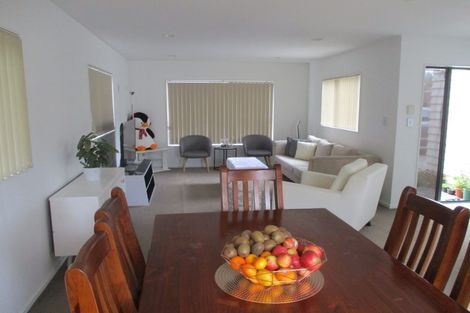 Photo of property in 58a Swanson Road, Henderson, Auckland, 0610