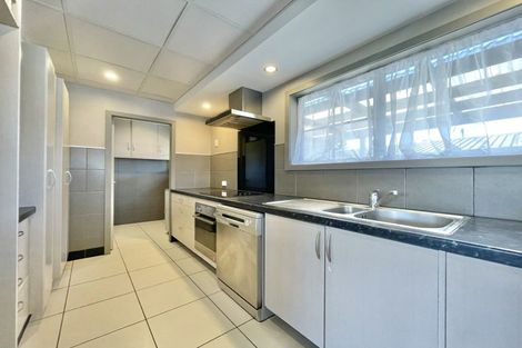 Photo of property in 26 Waianiwa Place, Tokoroa, 3420