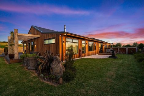 Photo of property in 150 Pigs Head Road, Whakapara, Hikurangi, 0184