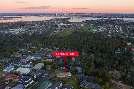 Photo of property in 83 Pupuke Road, Northcote, Auckland, 0627