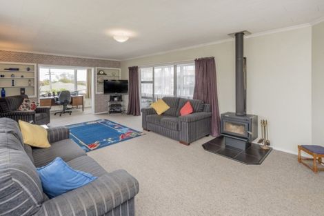 Photo of property in 164 Weraroa Road, Levin, 5510